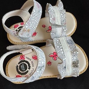 Toddler sandals - Livie and Luca